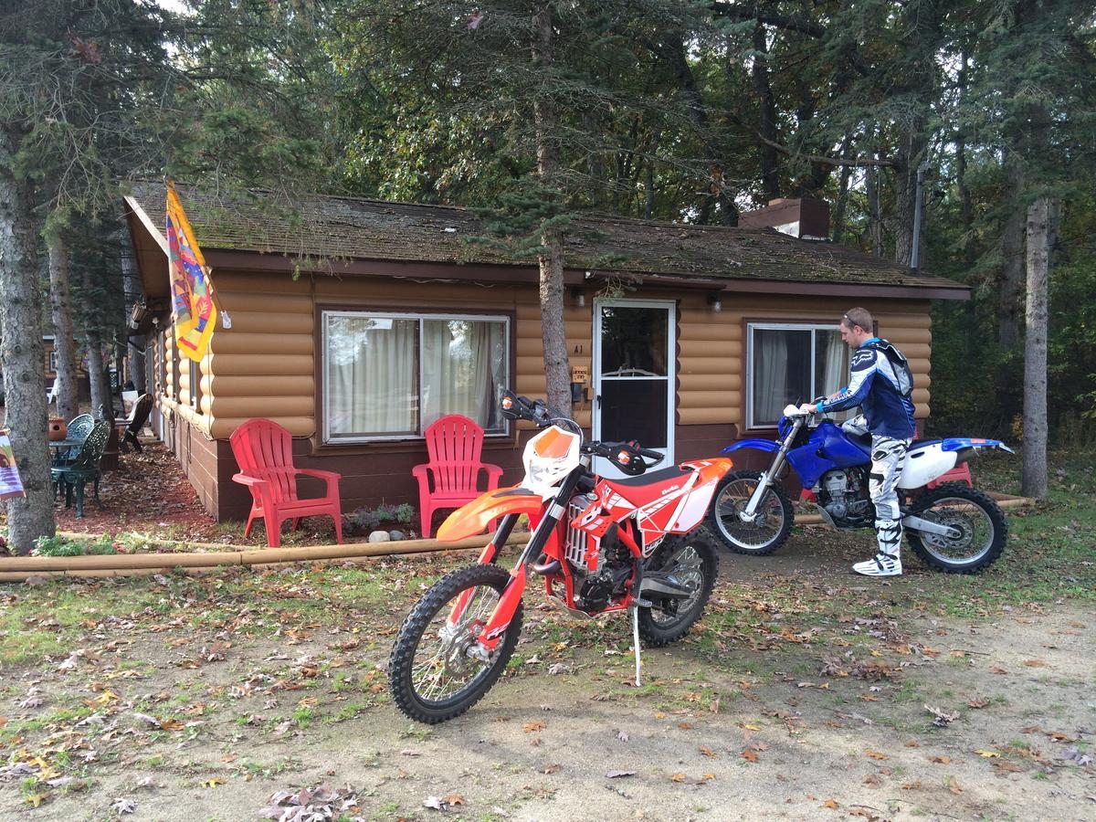 Alpine Motel Branch Luaran gambar